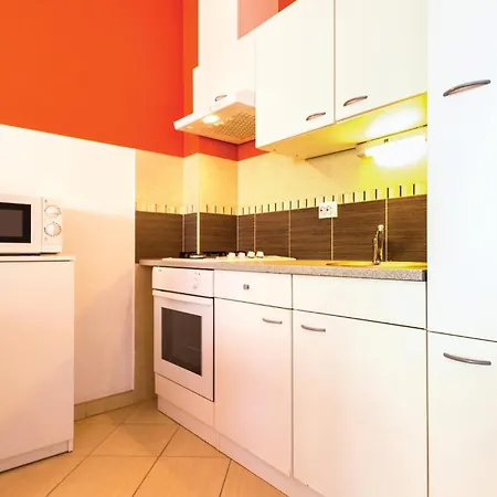 Beautiful In With Wifi Appartement Makarska